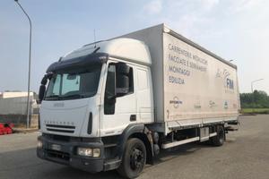 IVECO EUROCARGO 140E25 MOTRICE CON PEDANA RETRATTI