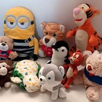 Lotto n. 10 peluche varie marche e misure