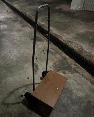 Carrello Portapacchi --- Pianale in Legno ---