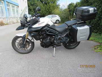 Triumph Tiger 800 - 2012