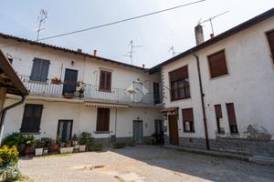 2 LOCALI A ALBIATE