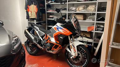 KTM 1290 Super Adventure R - 2025
