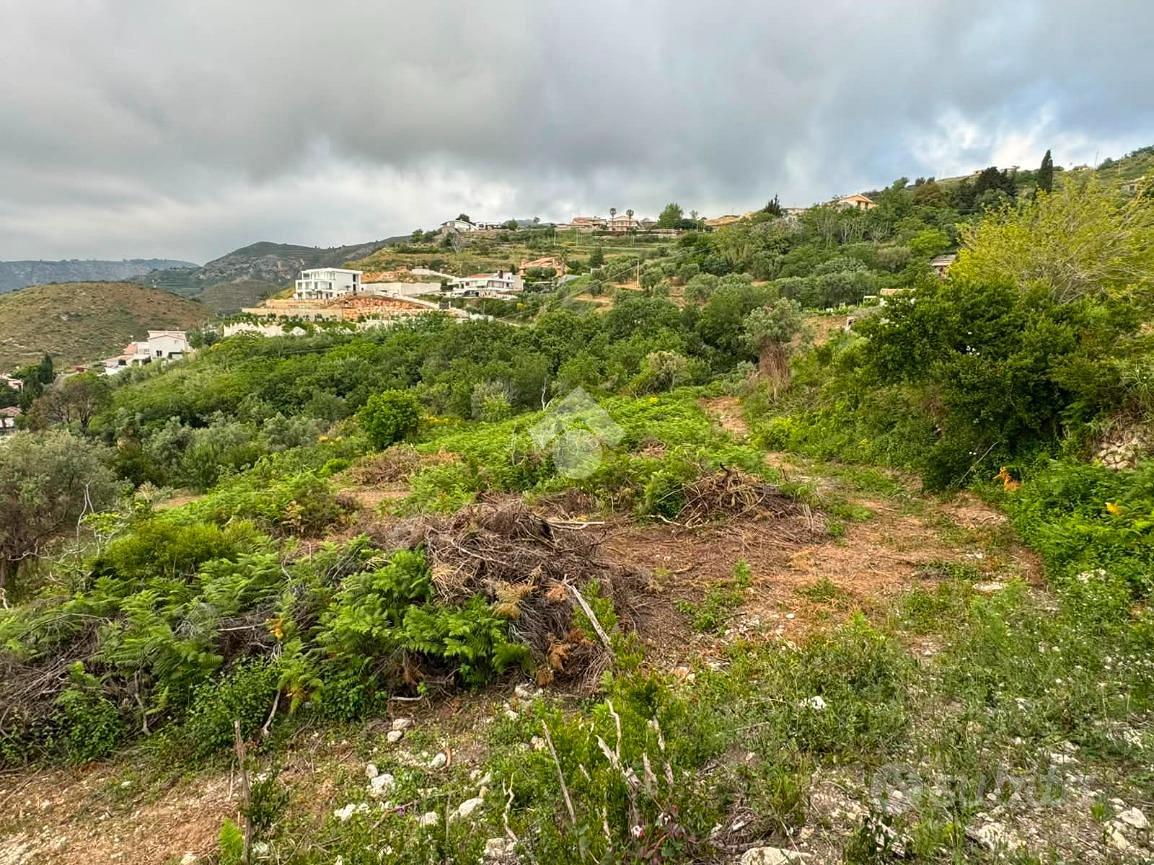TER. RESIDENZIALE A AMANTEA - Vista 4