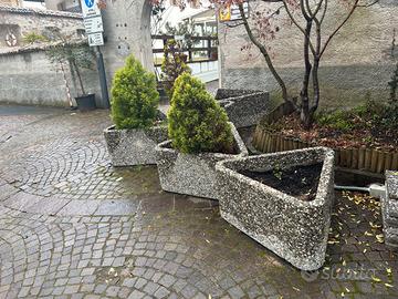 Fioriere  a pianta triangolare