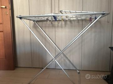 stendibiancheria + asse da striro entrambe 20€