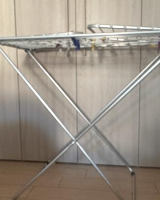 stendibiancheria + asse da striro entrambe 20€