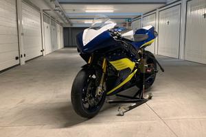 yamaha r1 2007/08 pista