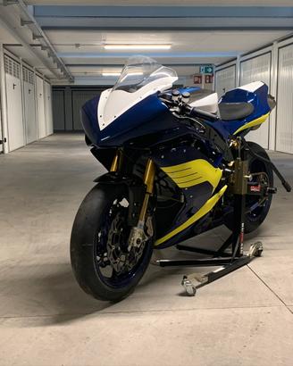 yamaha r1 2007/08 pista