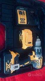 Trapano avvitatore con batteria