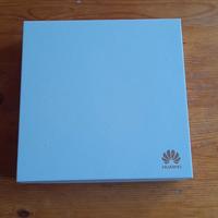 Huawei Power Bank 10 & Selfie Stick