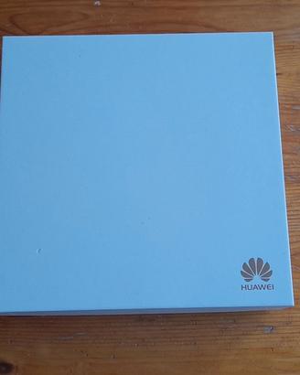 Huawei Power Bank 10 & Selfie Stick