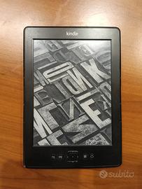 Amazon kindle 4 Generazione, tasti fisici