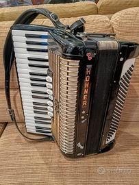 Fisarmonica Honner Verdi III con 120 bassi