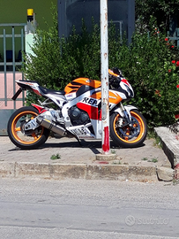 Cbr1000