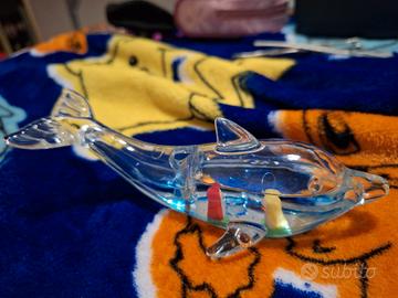 portapenna delfino con acqua e pinguini