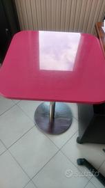 tavolino rosa