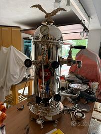 UNIC macchina del caffè a colonna 1929