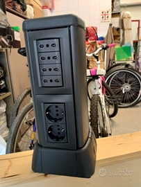 Colonnine elettriche da pavimento bticino