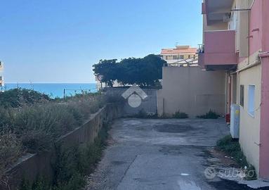 AUTORIMESSA A TERMOLI