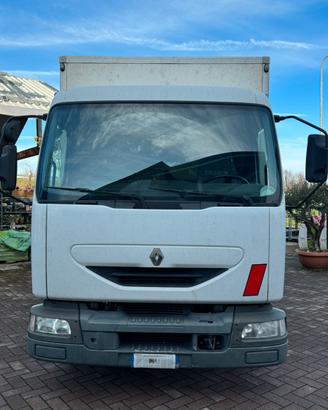 Renault Midlum