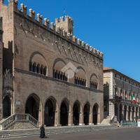 3 LOCALI A RIMINI