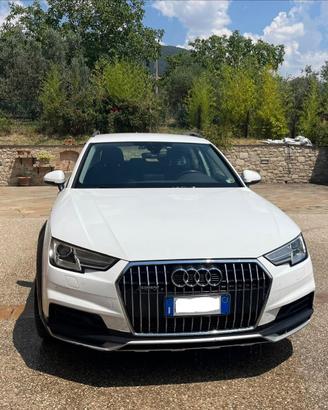Audi A4 Allroad Quattro 3.0 TDI V6 272 CV