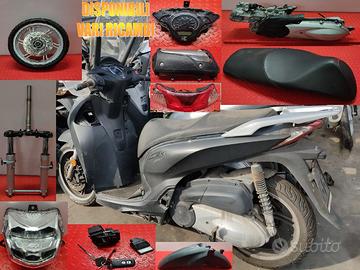 HONDA SH 300i ABS- 2018 serie 2016-2020 x RICAMBI