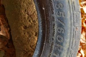 Copertoni 185/60/15