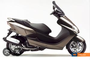 pezzi majesty 125 