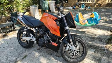 KTM 990 Super Duke