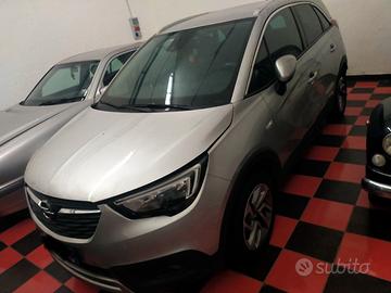 Opel crosland 