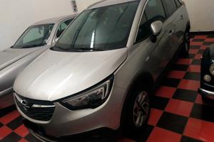 Opel crosland 