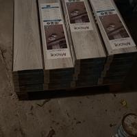 Pavimento lamianto con materassino