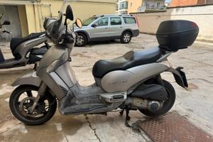 Aprilia Scarabeo 250 i.e.