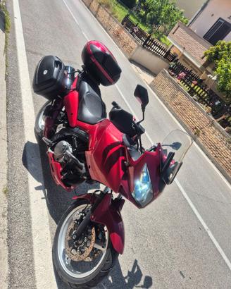 Suzuki v strom 650