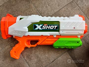 Zuru-Xshot-Warfare-Pistola