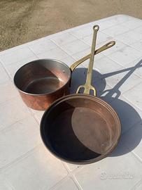 Padelle antiche di rame piccole da collezione