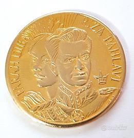 Medaglia dorata Imperatrice Iran Farah Diba 1969