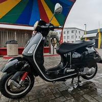 PIAGGIO VESPA 300 GTS SUPER I.E.