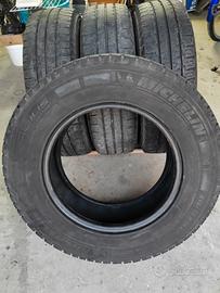 Pneumatici Michelin Agilis Camping 215 70 r15 cp