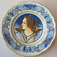 Piatto Deruta Dama Rinascimentale – Vitali – Ø 27