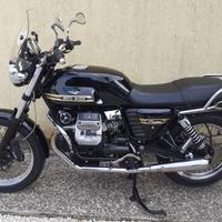 Guzzi v7 Classic 