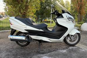 Suzuki AN Burgman 400