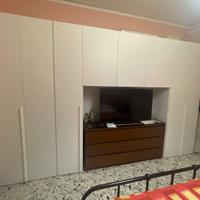 Armadio ponte per camera matrimoniale