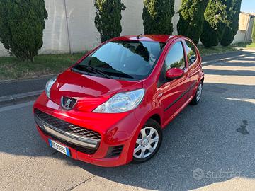 Peugeot 107 5p 1.0 benz Come nuova!