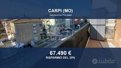 Immobile in asta di 99 m² con box auto a Carpi