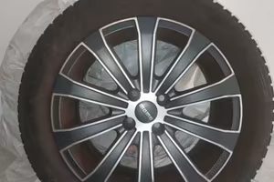 Cerchi in lega MOMO 16" 4 fori + Kit Fiat (Distanz