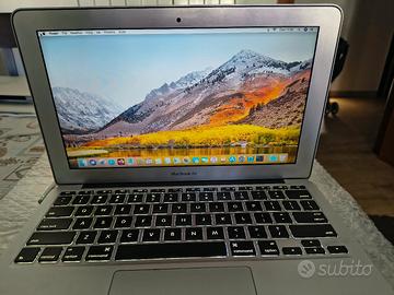 MacBook air 11" 2011 Intel i5 128Gb/4Gb Ram 