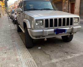 Jeep Cherokee 2.5 TD XJ Classic