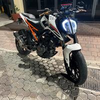 KTM duke 125 2017